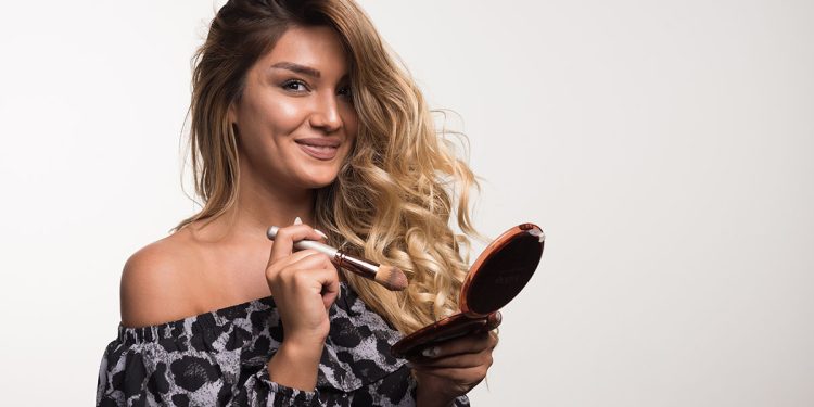 Πως επιλέγω την σωστή απόχρωση bronzer;
