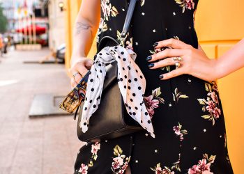 Αξεσουάρ για φορέματα